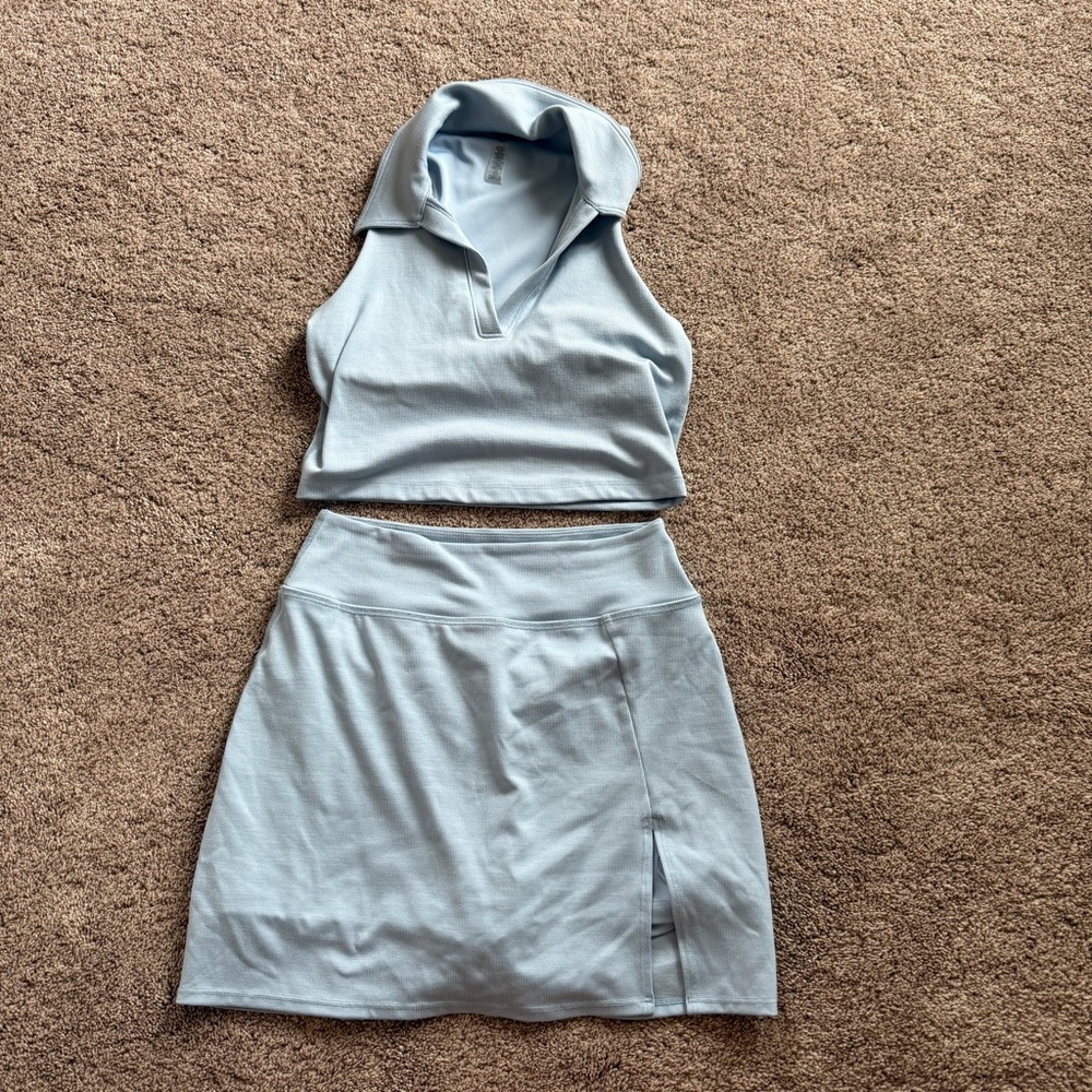 Beyond Yoga Light Blue Ribbed Skort Set Size Small